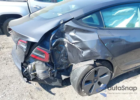 2023 Tesla Model 3 Rear-Wheel Drive z USA, uszkodzony, nr VIN 5YJ3E1EAXPF417420